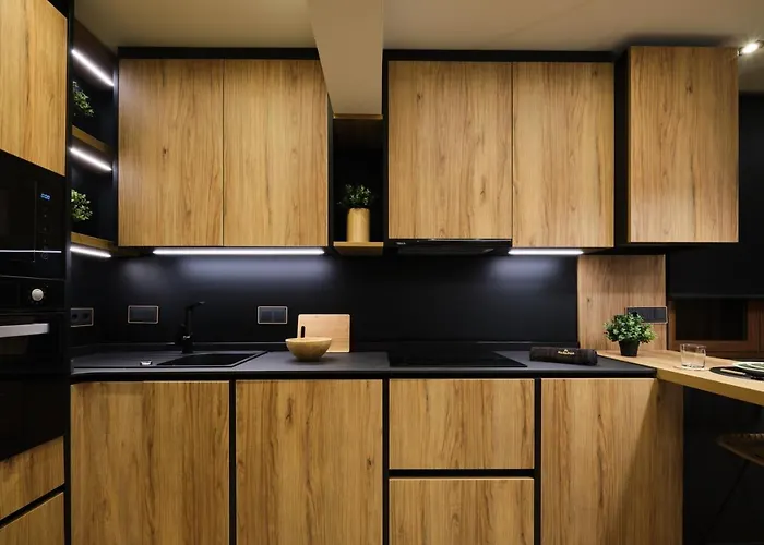 El Harapan, Refugiate En Selva A Pie De Playa Gijón